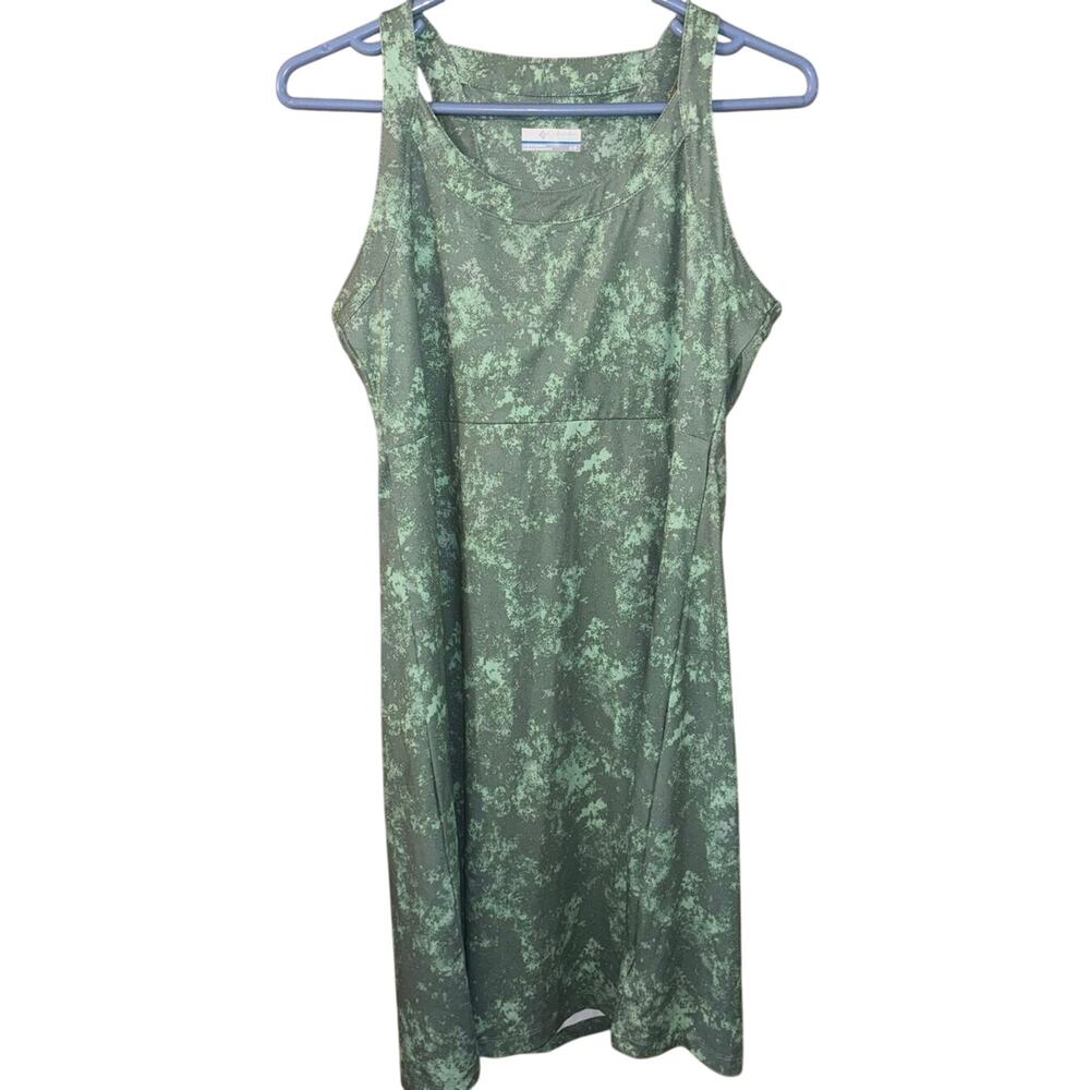 Columbia women’s sleeveless active green dress (small)